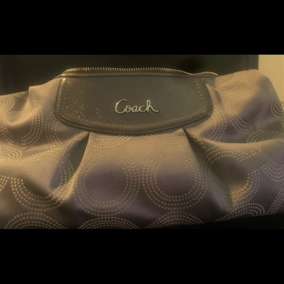 Coach Ashley Signature Purse, comes with extra strap and coin purse. - Picture 2 of 4